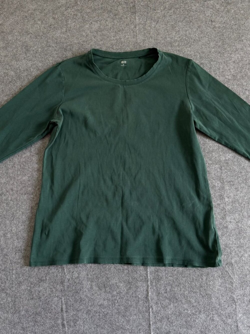 Uniqlo Dark Green Long Sleeve Top Size XL Fine Knit Crewneck Shirt Basic